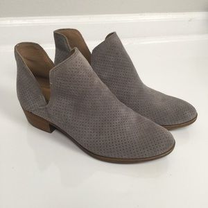LUCKY BRAND GRAY LEATHER BOOTIES